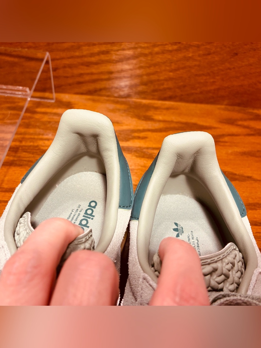 Adidas Gazelle Bold Suede Platform Gum Sole Sneakers Sage Green Women’s 6.5 - Picture 9 of 16